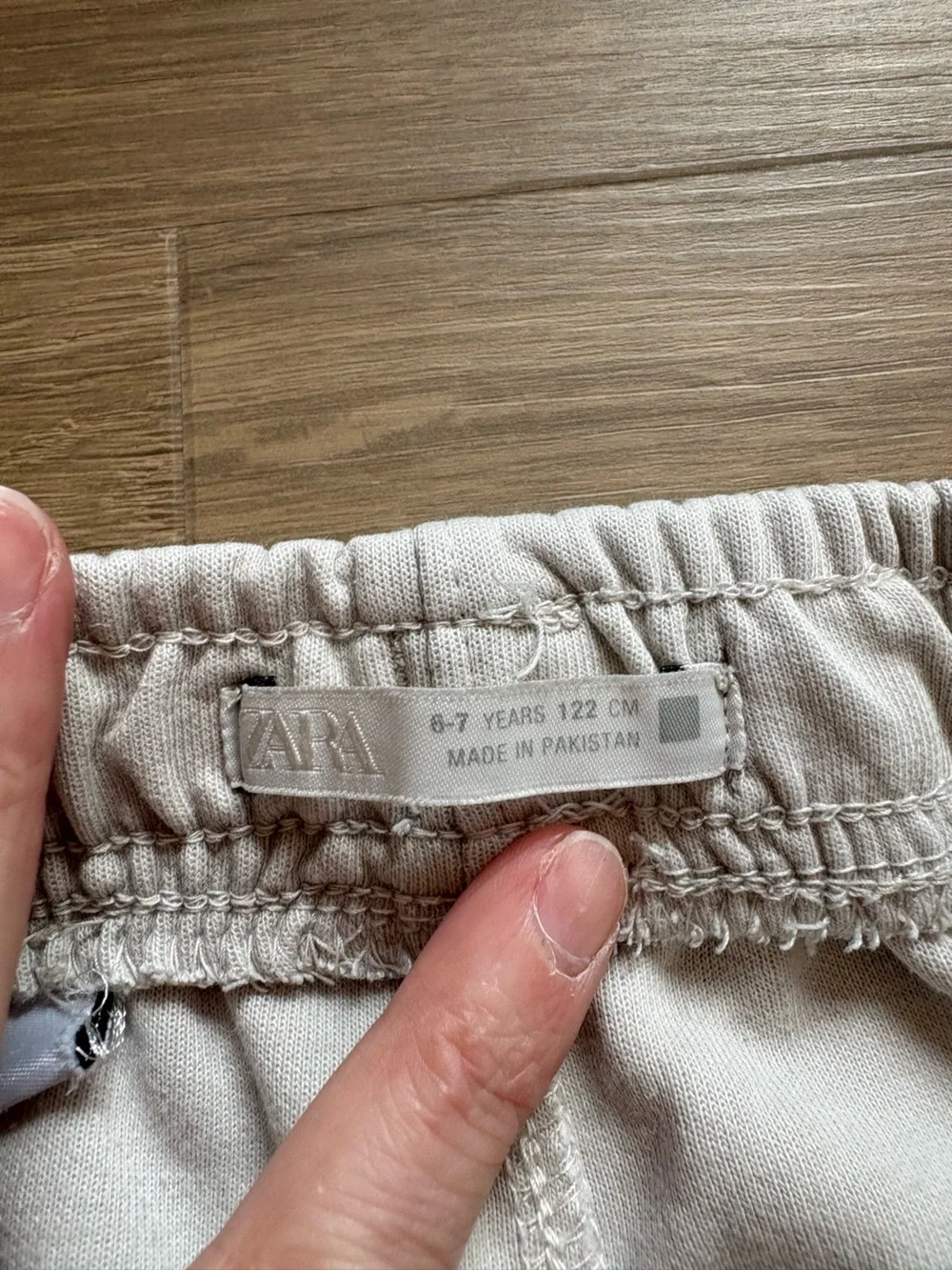 Zara Kids Cream Elastic-Waist Knit Athletic Shorts- size 6/7